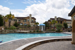 corporate housing amenities