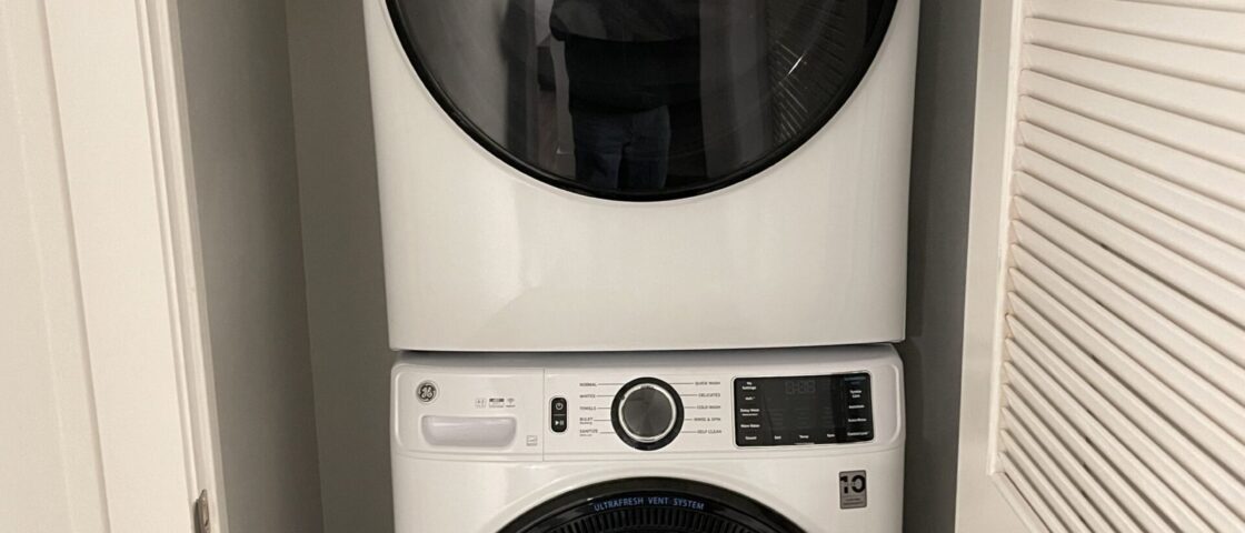 Alamo Heights washer and dryer within Corporate Housing in San Antonio, TX